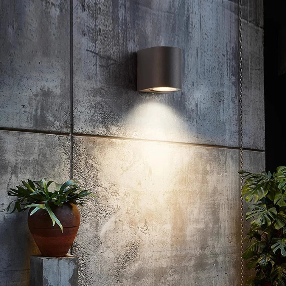 IP66 Waterproof LED Outdoor Wall Sconce