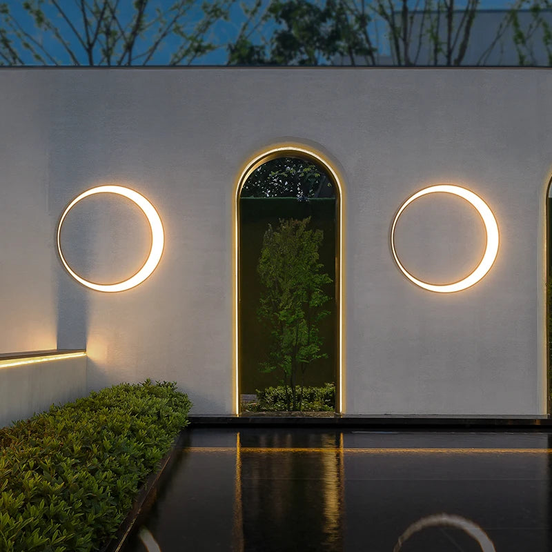 Round LED Outdoor Wall Light – IP65 Waterproof