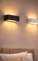 Aluminum LED Outdoor Porch Wall Sconce – IP65 Waterproof